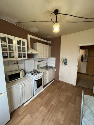 Продам двухкомнатную (2-комн.) квартиру, Гагарина ул, 87, Волгодонск г