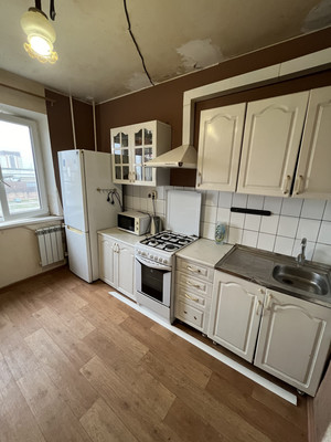 Продам двухкомнатную (2-комн.) квартиру, Гагарина ул, 87, Волгодонск г