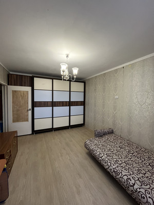 Продам двухкомнатную (2-комн.) квартиру, Гагарина ул, 87, Волгодонск г