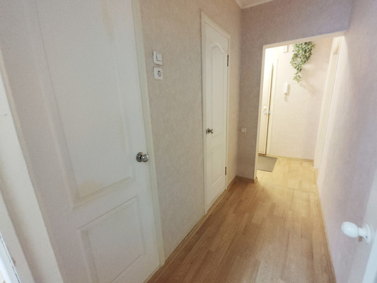 Продам однокомнатную (1-комн.) квартиру, Патриотов пр-кт, 50Б, Воронеж г