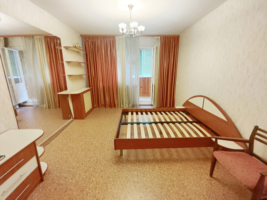 Продам однокомнатную (1-комн.) квартиру, Патриотов пр-кт, 50Б, Воронеж г