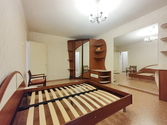 Продам однокомнатную (1-комн.) квартиру, Патриотов пр-кт, 50Б, Воронеж г