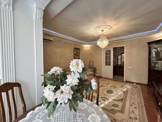 Сдам двухкомнатную (2-комн.) квартиру, Киевская ул, 141а, Симферополь г