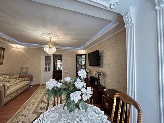 Сдам двухкомнатную (2-комн.) квартиру, Киевская ул, 141а, Симферополь г