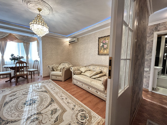 Сдам двухкомнатную (2-комн.) квартиру, Киевская ул, 141а, Симферополь г