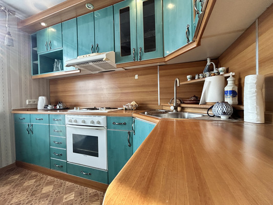 Сдам двухкомнатную (2-комн.) квартиру, Киевская ул, 141а, Симферополь г