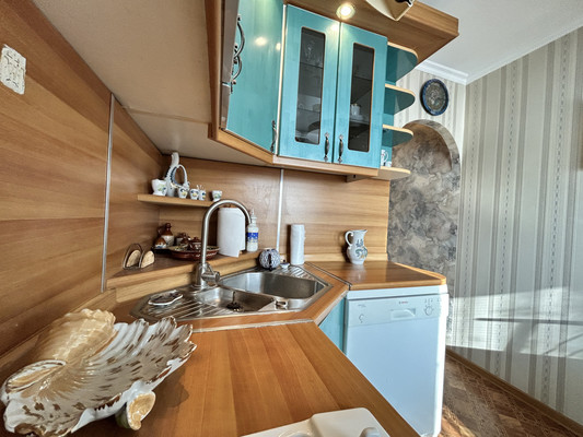 Сдам двухкомнатную (2-комн.) квартиру, Киевская ул, 141а, Симферополь г