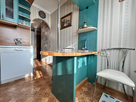 Сдам двухкомнатную (2-комн.) квартиру, Киевская ул, 141а, Симферополь г