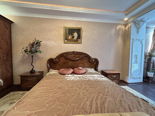 Сдам двухкомнатную (2-комн.) квартиру, Киевская ул, 141а, Симферополь г