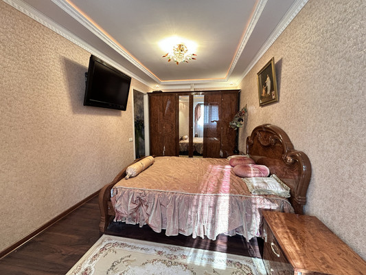 Сдам двухкомнатную (2-комн.) квартиру, Киевская ул, 141а, Симферополь г