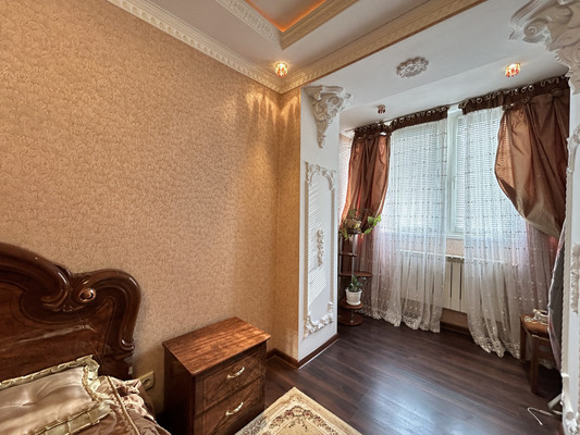 Сдам двухкомнатную (2-комн.) квартиру, Киевская ул, 141а, Симферополь г