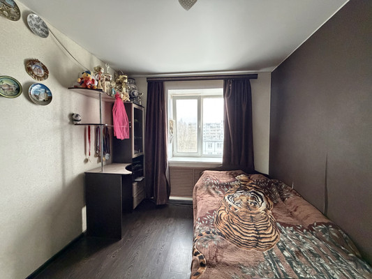 Продам двухкомнатную (2-комн.) квартиру, Молодой Гвардии ул, 71кА, Брянск г