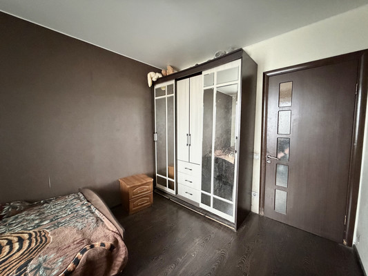 Продам двухкомнатную (2-комн.) квартиру, Молодой Гвардии ул, 71кА, Брянск г