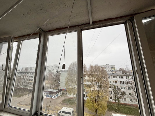 Продам двухкомнатную (2-комн.) квартиру, Молодой Гвардии ул, 71кА, Брянск г