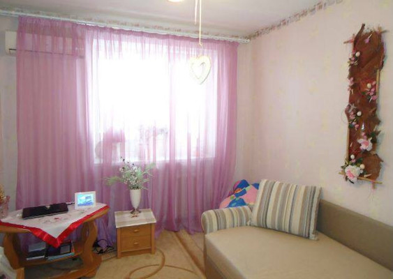 Сдам двухкомнатную (2-комн.) квартиру, Козлова ул, 41, Симферополь г