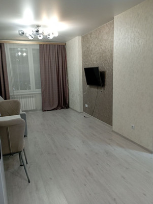 Продам трехкомнатную (3-комн.) квартиру, 78 Добровольческой Бригады ул, 25, Красноярск г