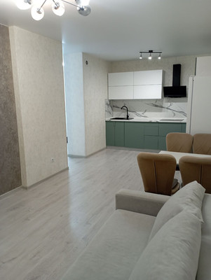 Продам трехкомнатную (3-комн.) квартиру, 78 Добровольческой Бригады ул, 25, Красноярск г