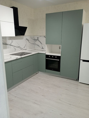 Продам трехкомнатную (3-комн.) квартиру, 78 Добровольческой Бригады ул, 25, Красноярск г