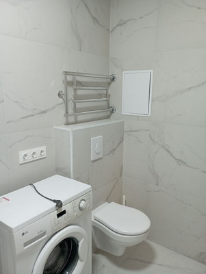 Продам трехкомнатную (3-комн.) квартиру, 78 Добровольческой Бригады ул, 25, Красноярск г