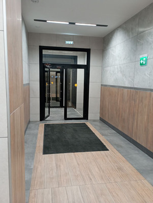 Продам трехкомнатную (3-комн.) квартиру, 78 Добровольческой Бригады ул, 25, Красноярск г