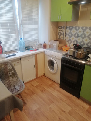 Продам двухкомнатную (2-комн.) квартиру, 50 лет Октября ул, 22, Алексин г