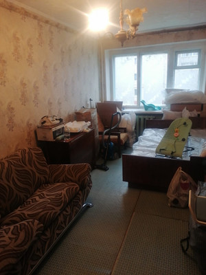 Продам двухкомнатную (2-комн.) квартиру, 50 лет Октября ул, 22, Алексин г