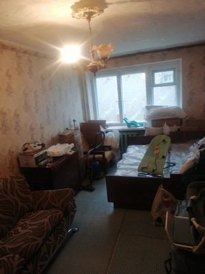 Продам двухкомнатную (2-комн.) квартиру, 50 лет Октября ул, 22, Алексин г