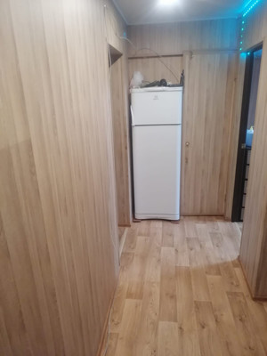 Продам двухкомнатную (2-комн.) квартиру, 50 лет Октября ул, 22, Алексин г