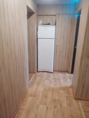 Продам двухкомнатную (2-комн.) квартиру, 50 лет Октября ул, 22, Алексин г