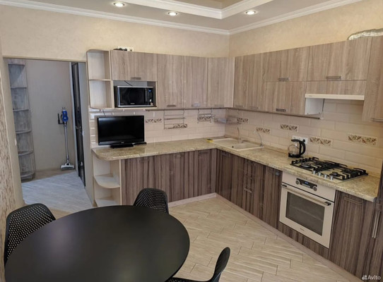 Продам однокомнатную (1-комн.) квартиру, Российская ул, 13кД, Туапсе г