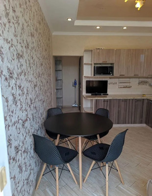 Продам однокомнатную (1-комн.) квартиру, Российская ул, 13кД, Туапсе г