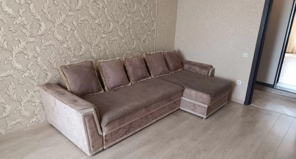 Продам однокомнатную (1-комн.) квартиру, Российская ул, 13кД, Туапсе г