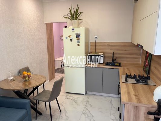 Продам однокомнатную (1-комн.) квартиру, Западный проезд, 13/1, имени Свердлова гп