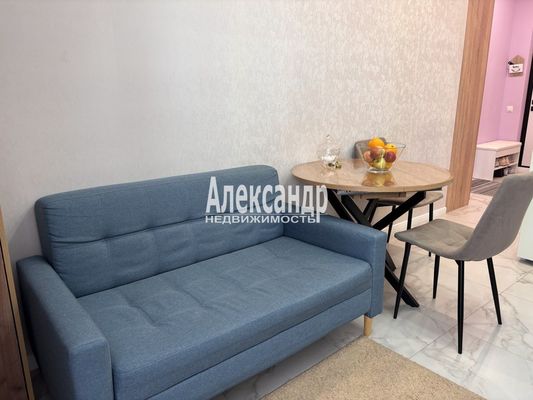 Продам однокомнатную (1-комн.) квартиру, Западный проезд, 13/1, имени Свердлова гп