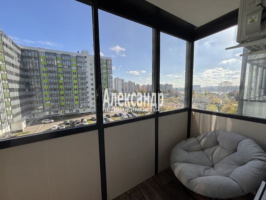 Продам однокомнатную (1-комн.) квартиру, Западный проезд, 13/1, имени Свердлова гп