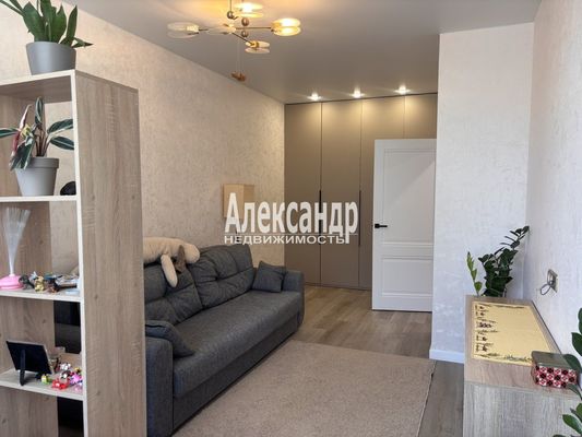 Продам однокомнатную (1-комн.) квартиру, Западный проезд, 13/1, имени Свердлова гп