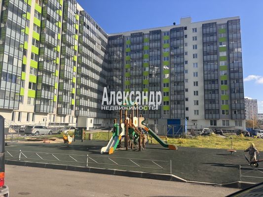 Продам однокомнатную (1-комн.) квартиру, Западный проезд, 13/1, имени Свердлова гп