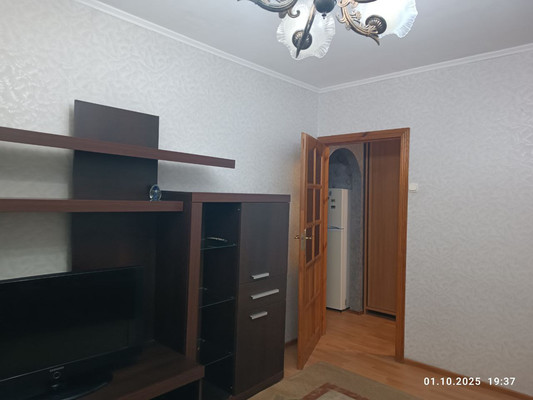 Продам однокомнатную (1-комн.) квартиру, Аллея смелых ул, 72, Калининград г