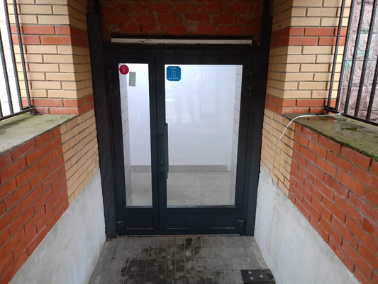 Сдам торговое помещение 160 м2, 29, Знамя Октября п