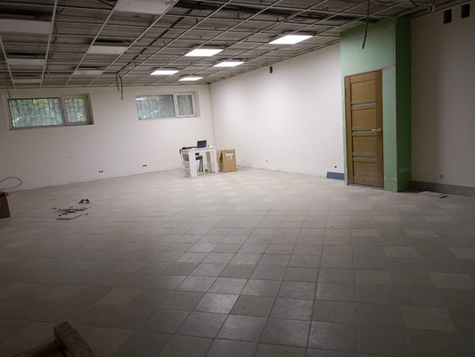 Сдам торговое помещение 160 м2, 29, Знамя Октября п