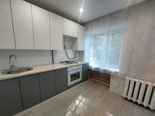 Продам двухкомнатную (2-комн.) квартиру, Новикова-Прибоя ул, 12, Рязань г