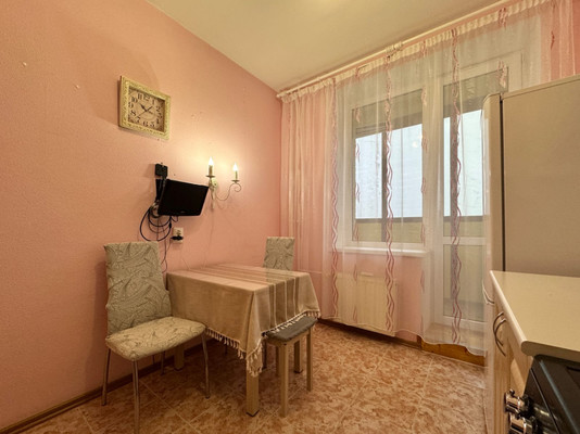 Продам однокомнатную (1-комн.) квартиру, Арсенальная ул, 2, Новое Девяткино д