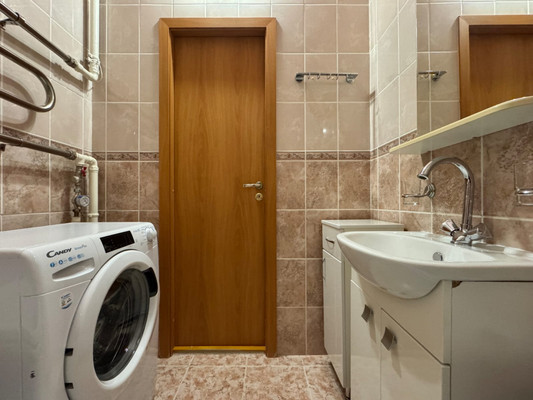 Продам однокомнатную (1-комн.) квартиру, Арсенальная ул, 2, Новое Девяткино д