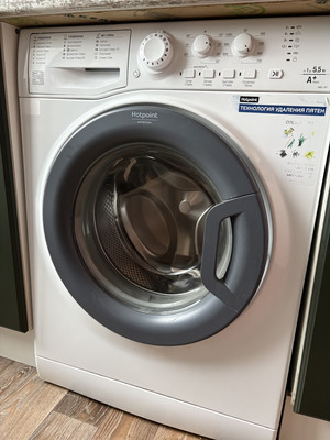 Продам трехкомнатную (3-комн.) квартиру, Славы пр-кт, 12Ак1, Санкт-Петербург г