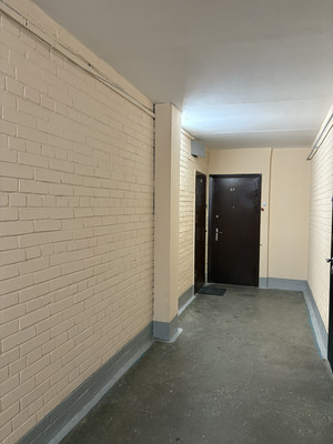 Продам трехкомнатную (3-комн.) квартиру, Славы пр-кт, 12Ак1, Санкт-Петербург г