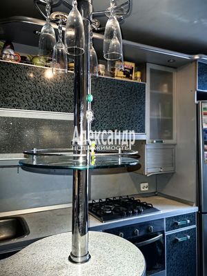 Продам двухкомнатную (2-комн.) квартиру, Белы Куна ул, 19к1, Санкт-Петербург г