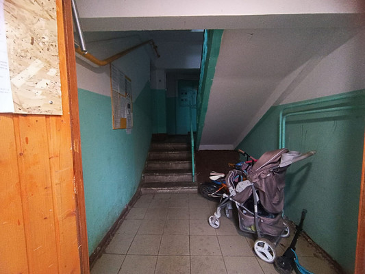 Продам двухкомнатную (2-комн.) квартиру, Виндавский пр-кт, 42, Голицыно г