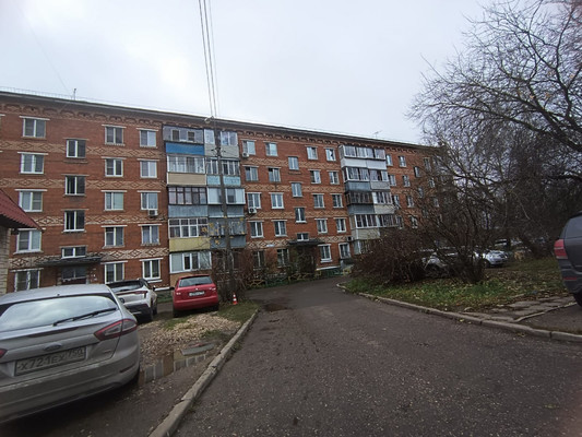 Продам двухкомнатную (2-комн.) квартиру, Виндавский пр-кт, 42, Голицыно г