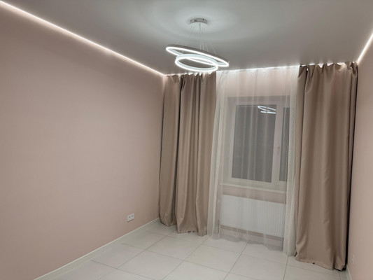 Продам трехкомнатную (3-комн.) квартиру, Еременко ул, 114, Ростов-на-Дону г