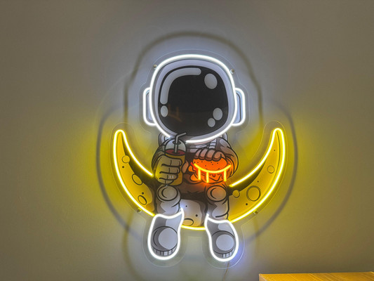 Продам трехкомнатную (3-комн.) квартиру, Еременко ул, 114, Ростов-на-Дону г